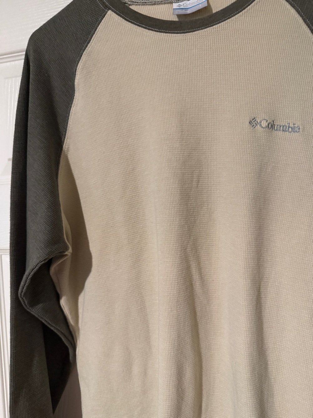 Columbia Two-Tone Waffle Long Sleeve Shirt - Cream & Gray - Picture 4 of 5